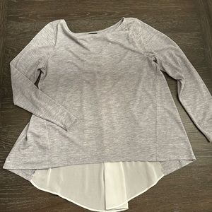 Ann Taylor L long sleeve mixed media swing top grey
